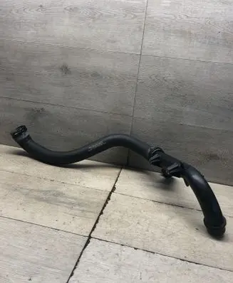 Mercedes-Benz E W213 Engine coolant pipe/hose A2135012782 CT151039 EK667065A