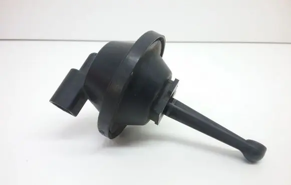 Volkswagen Golf IV Vacuum valve 06A129061