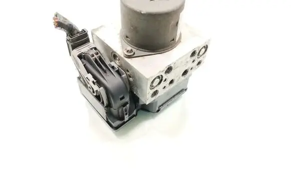 Ford Mondeo MK IV ABS Pump AG91-2C405-FA