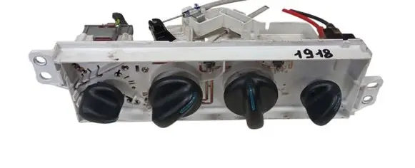 Chrysler PT Cruiser Climate control unit 04885336AA