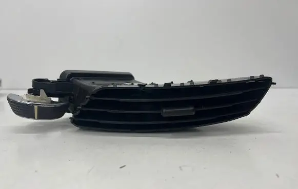 Ford C-MAX II Dash center air vent grill AM51R014L21CDW 1755933 07465001