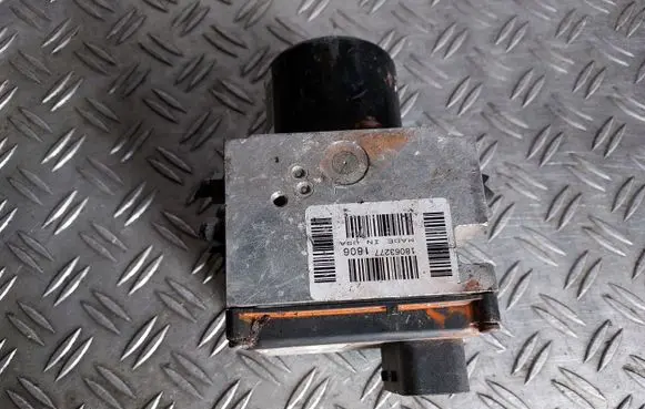 Peugeot 407 ABS Pump 15710605