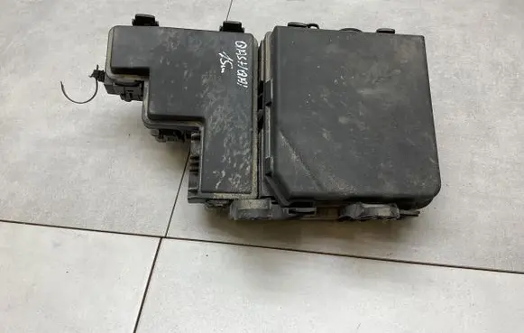 Nissan Qashqai Fuse box set 243824BA2A