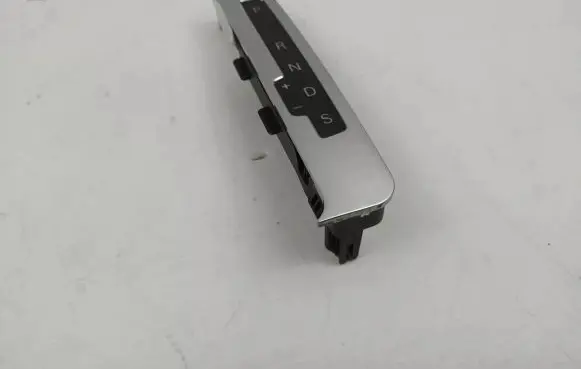 Audi Q7 4L Gear shift selector indicator 4L2713463A 4426613120501