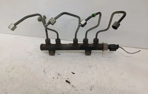 Citroen C4 II Fuel main line pipe 9670076780