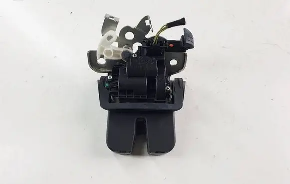 Tailgate/trunk/boot lock/catch/latch