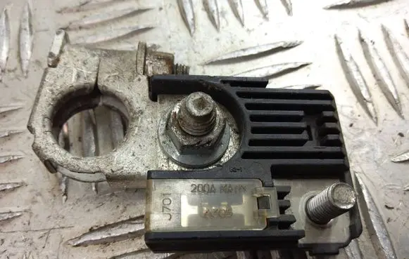 Lexus LS 460 - 600H Negative earth cable (battery)