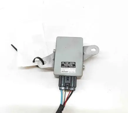 Lexus NX Fuel injection pump control unit/module 1049935094 8957078010