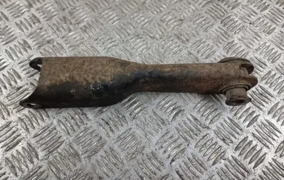 Land Rover Discovery 5 Rear control arm CPLA5K899A