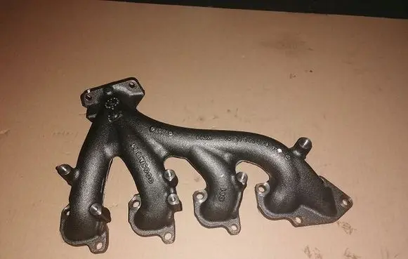 Mercedes-Benz E AMG W211 Exhaust manifold A6401420501