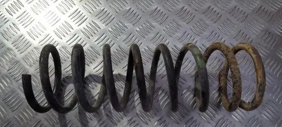 Ford Mondeo MK II Rear coil spring