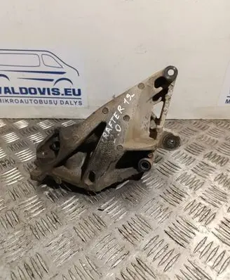 Volkswagen Crafter Engine mounting bracket 04L199207G