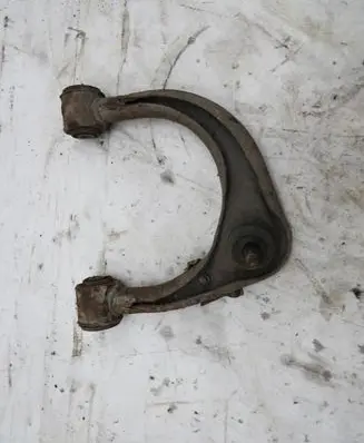 Toyota Land Cruiser (J120) Front control arm KRIS235789