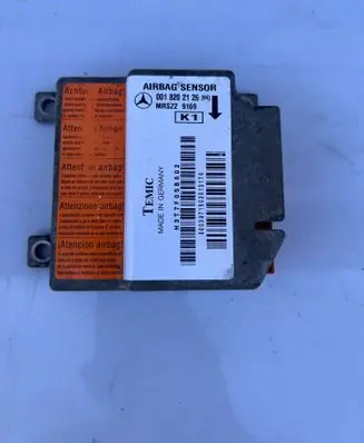 Mercedes-Benz E W210 Airbag control unit/module 0018202126