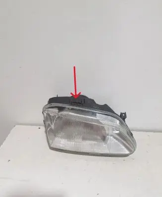 Renault Megane I Headlight/headlamp 02A02HC