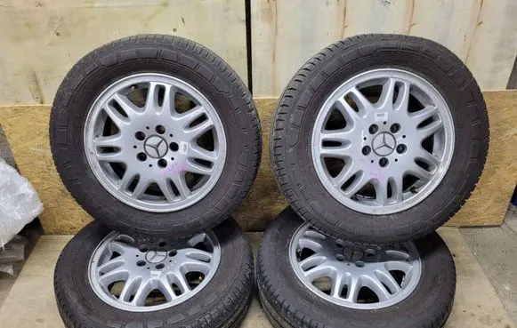 Mercedes-Benz Vito Viano W639 R16 alloy rim A6394011802