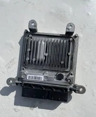 Mercedes-Benz C W205 Engine control unit/module A6519004500 28448056 A6519014000
