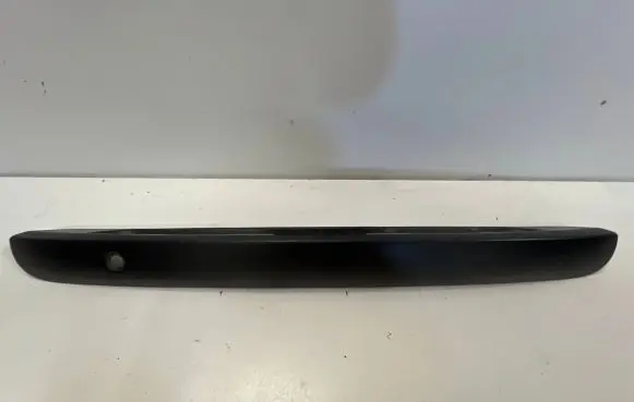 Honda Civic Trunk door license plate light bar 74890-S6A-0032 74890S6A0032