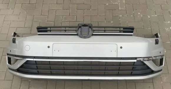 Volkswagen Golf VII Front bumper 5G807221FL