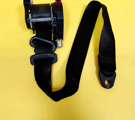 Smart ForTwo I Front seatbelt 33003480