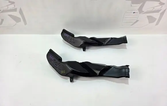 BMW X7 G07 Intercooler air guide/duct channel 