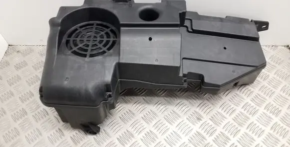 Audi A7 S7 4G Subwoofer speaker 4G9035381A