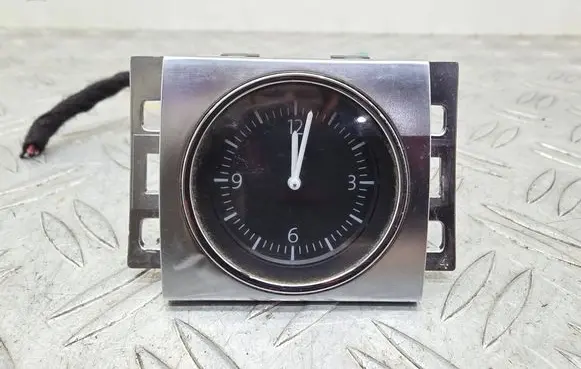 Volkswagen PASSAT B7 Clock 3AA919204 10350