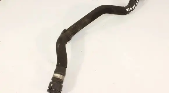 BMW X5M E70 Engine coolant pipe/hose 7576370 16185913