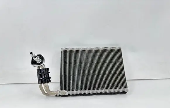 BMW 3 F30 F35 F31 Air conditioning (A/C) radiator (interior) J2842