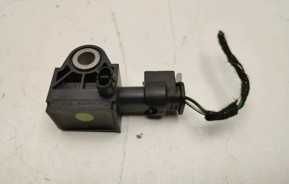 Mercedes-Benz C W205 Airbag deployment crash/impact sensor A2229051400