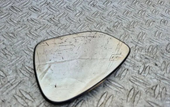 Wing mirror glass