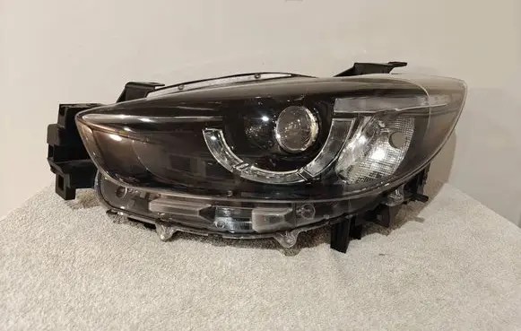 Mazda CX-5 Headlight/headlamp 22285092
