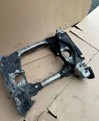 Mercedes-Benz S W222 Front subframe A2226200387