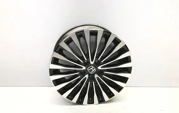 R18 alloy rim