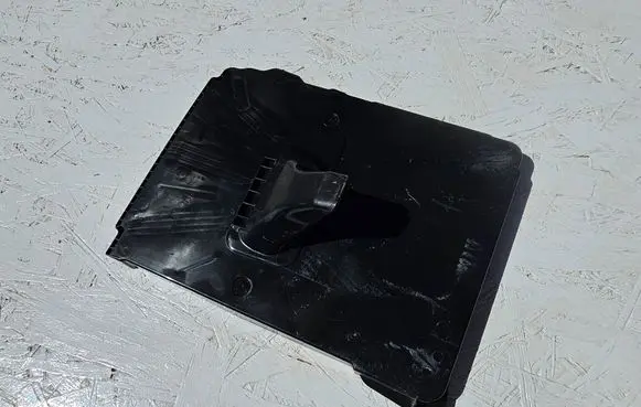 Peugeot 508 II Battery tray 9824456480