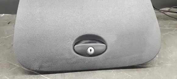 Citroen C5 Aircross Glove box 9632612977