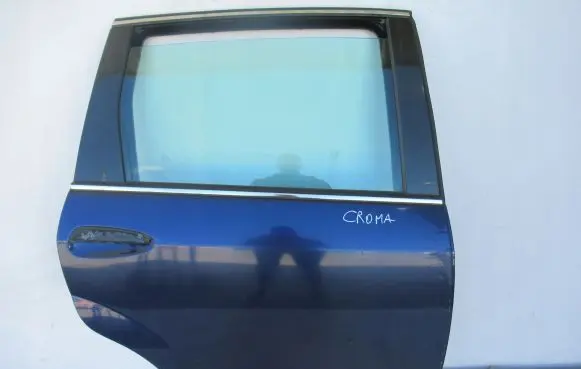 Fiat Croma Rear door
