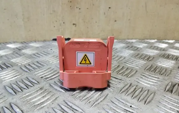 Volvo XC90 Battery relay fuse 31473430