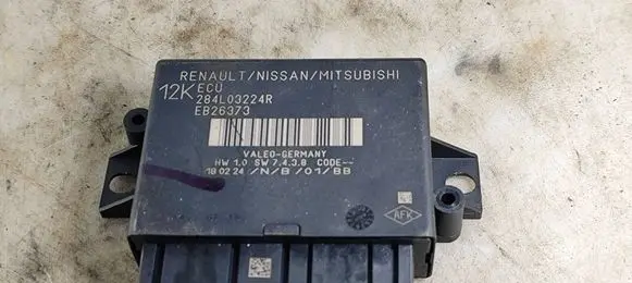 Nissan Qashqai J12 Parking PDC control unit/module 284L03224R EB26373