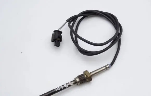 Mercedes-Benz C W203 Exhaust gas temperature sensor A0071536228