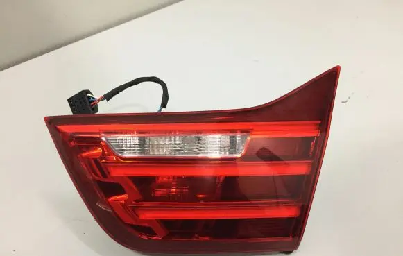 BMW 4 F32 F33 Tailgate rear/tail lights 7296102