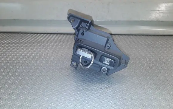 Volvo S80 Ignition lock 30797945