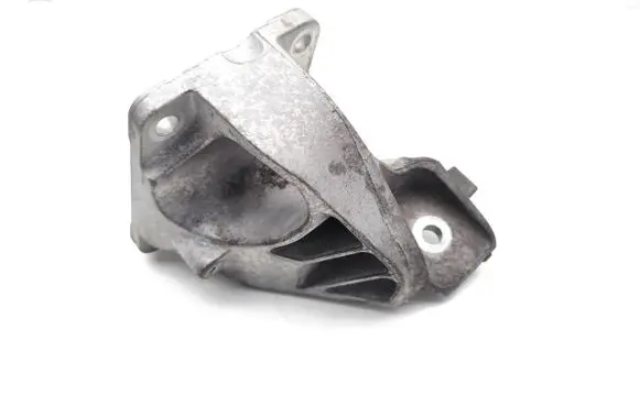 Land Rover Range Rover L405 Engine mount bracket CPLA-6061-DC