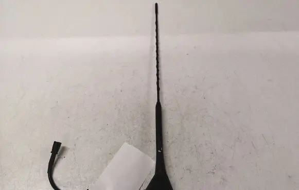 Peugeot 307 Radio antenna
