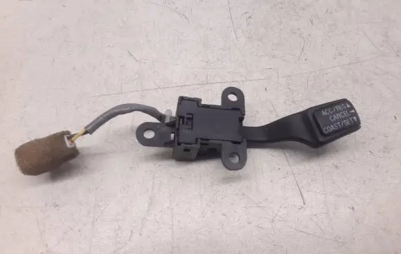 Mitsubishi Galant Other switches/knobs/shifts T7001A73