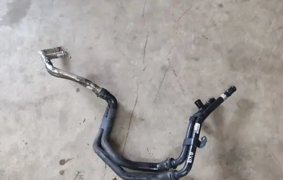 Porsche Cayenne (92A) Engine coolant pipe/hose 7P0121070AC