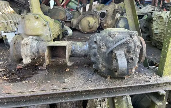 Nissan Terrano Front differential KN35 KN53