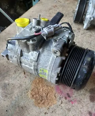 Mercedes-Benz S X222 Maybach Air conditioning (A/C) compressor (pump) A0008306300