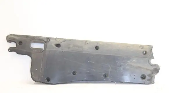 Volkswagen Tiguan Engine splash shield/under tray 5QF825202E5785006