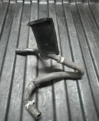 Volvo V60 Engine coolant pipe/hose 31338297 H33306